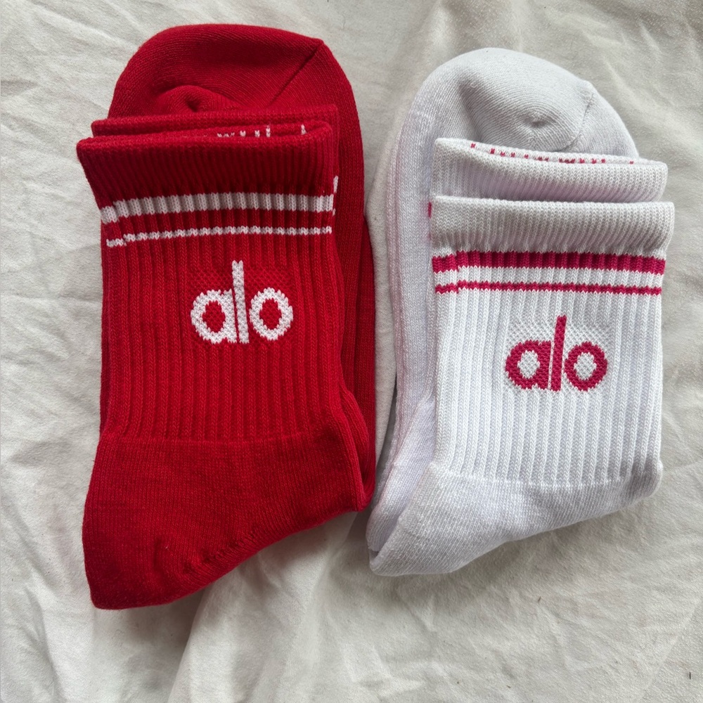 2 Pack Throwback Half Crew Socks Red And White Br… - image 1